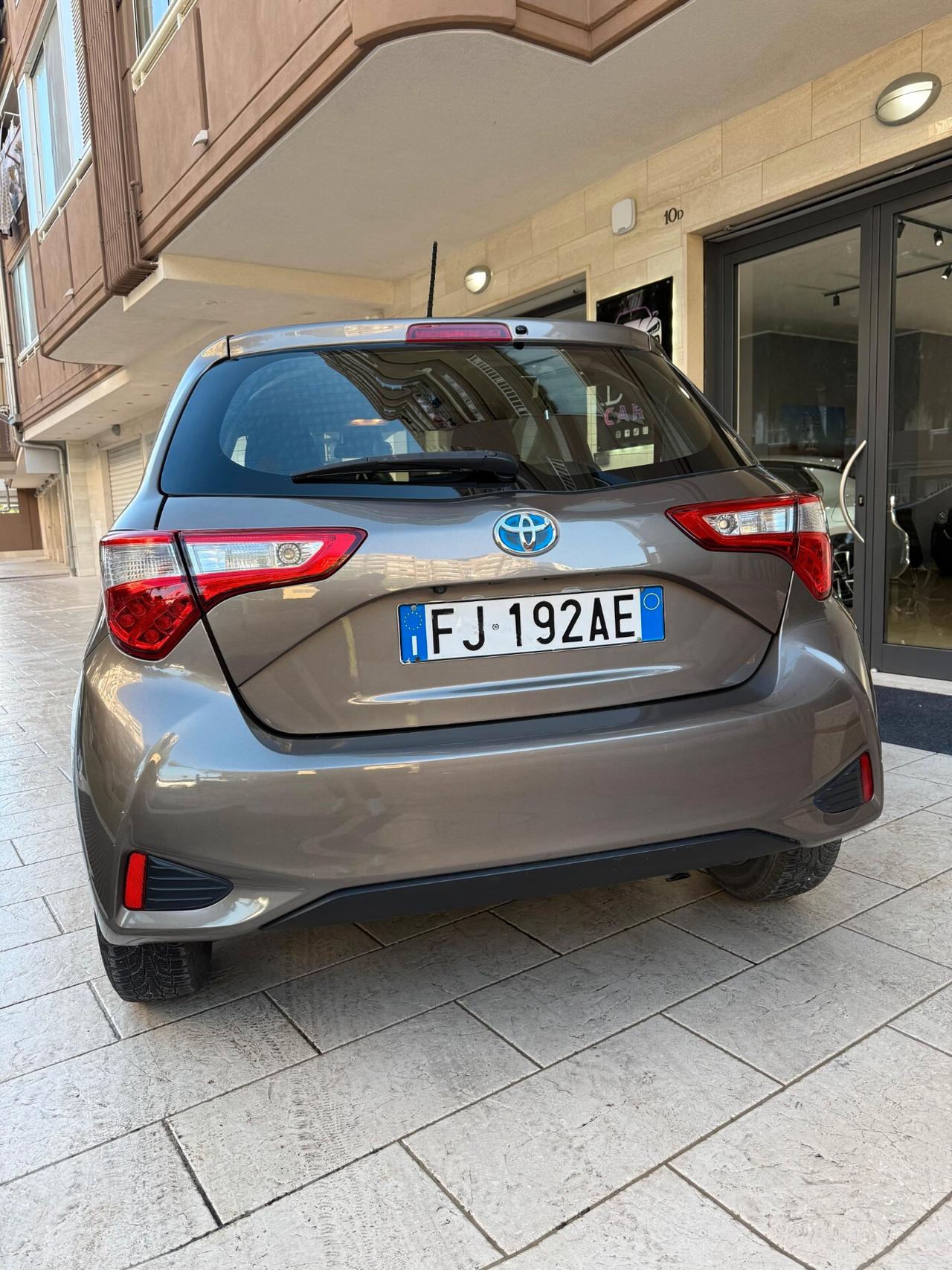 Toyota Yaris 1.0 gpl