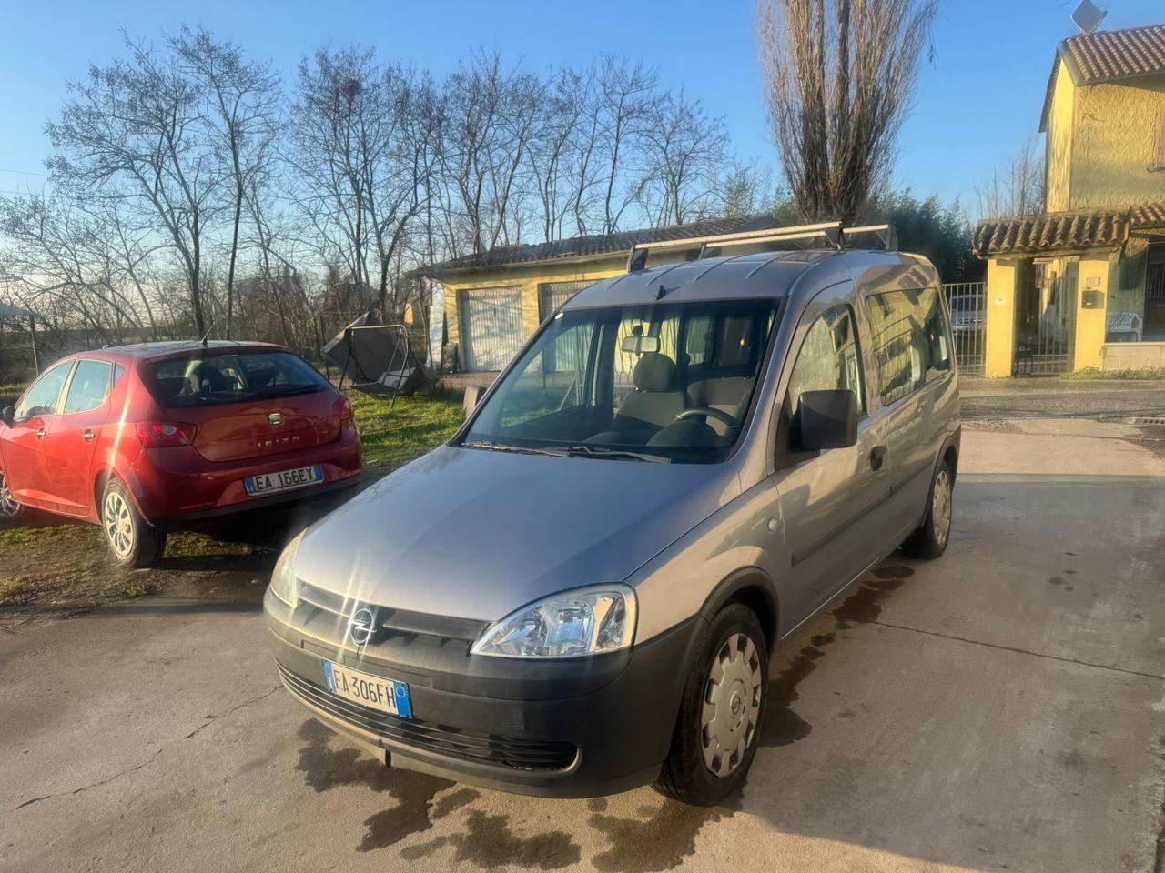 Opel Combo 1.6 EcoM 4p. Van Vetrato