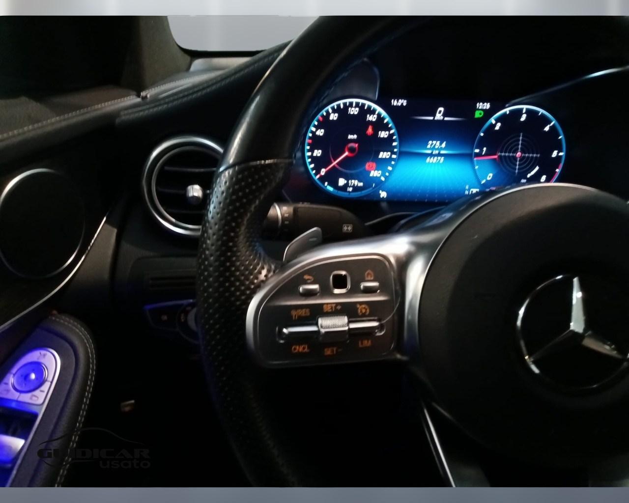 Mercedes-Benz GLC Coupe - C253 2019 - GLC Coupe 300 d Premium Plus 4matic auto