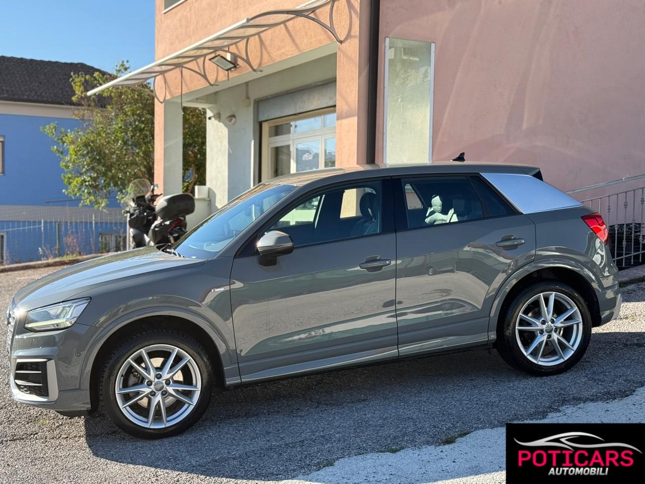 Audi Q2 TDI S tronic line Edition quattro