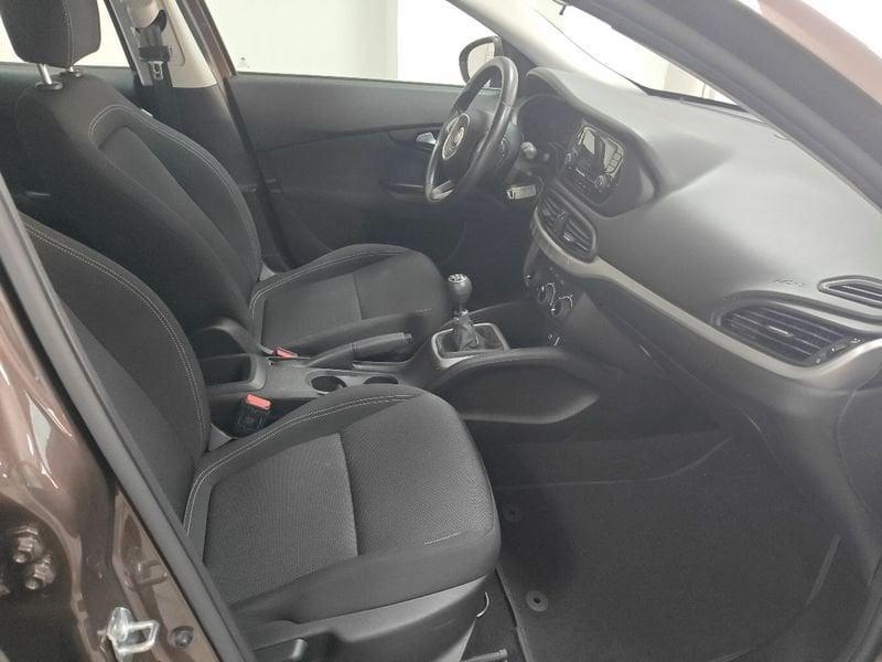 FIAT Tipo 1.4 5 porte Easy + GPL 700€