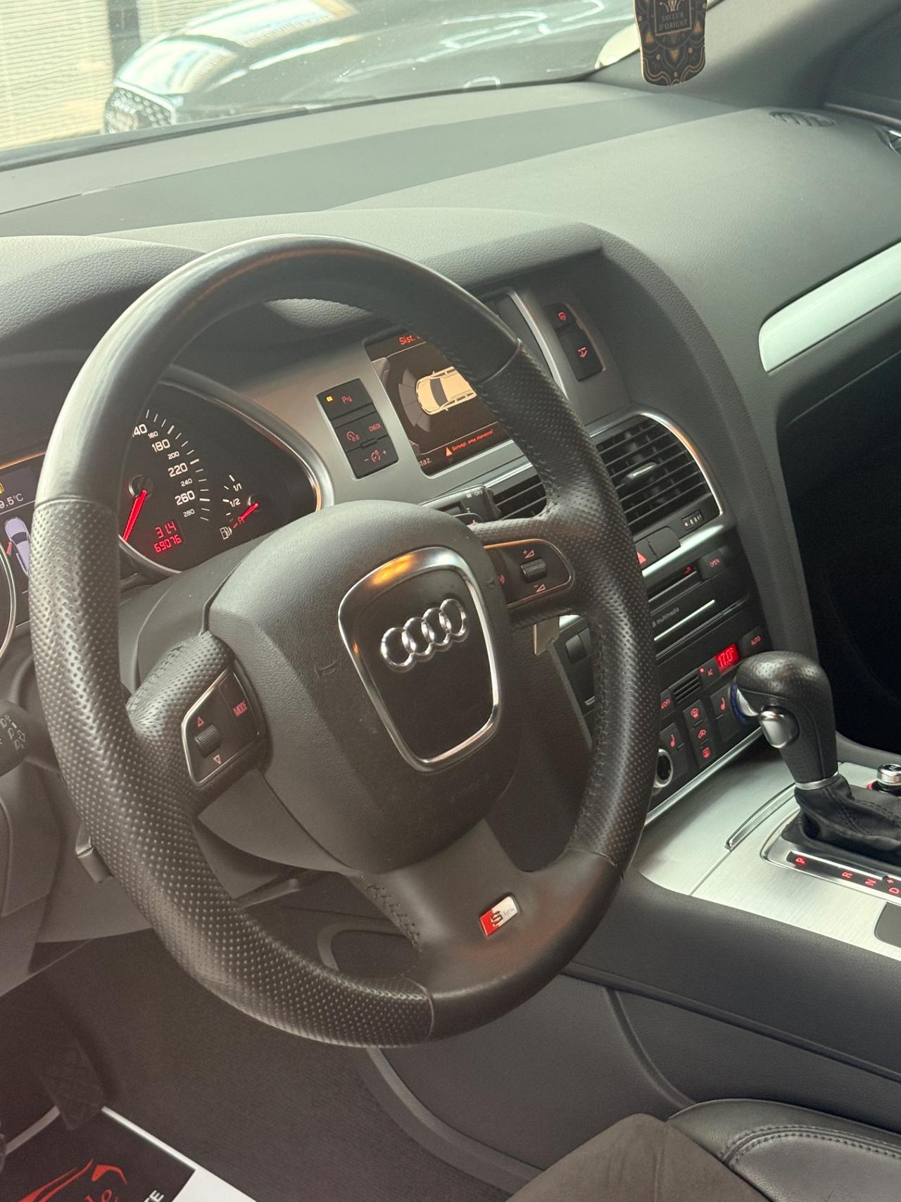 Audi Q7 3.0 V6 TDI 240 CV 69.000km QUATTRO