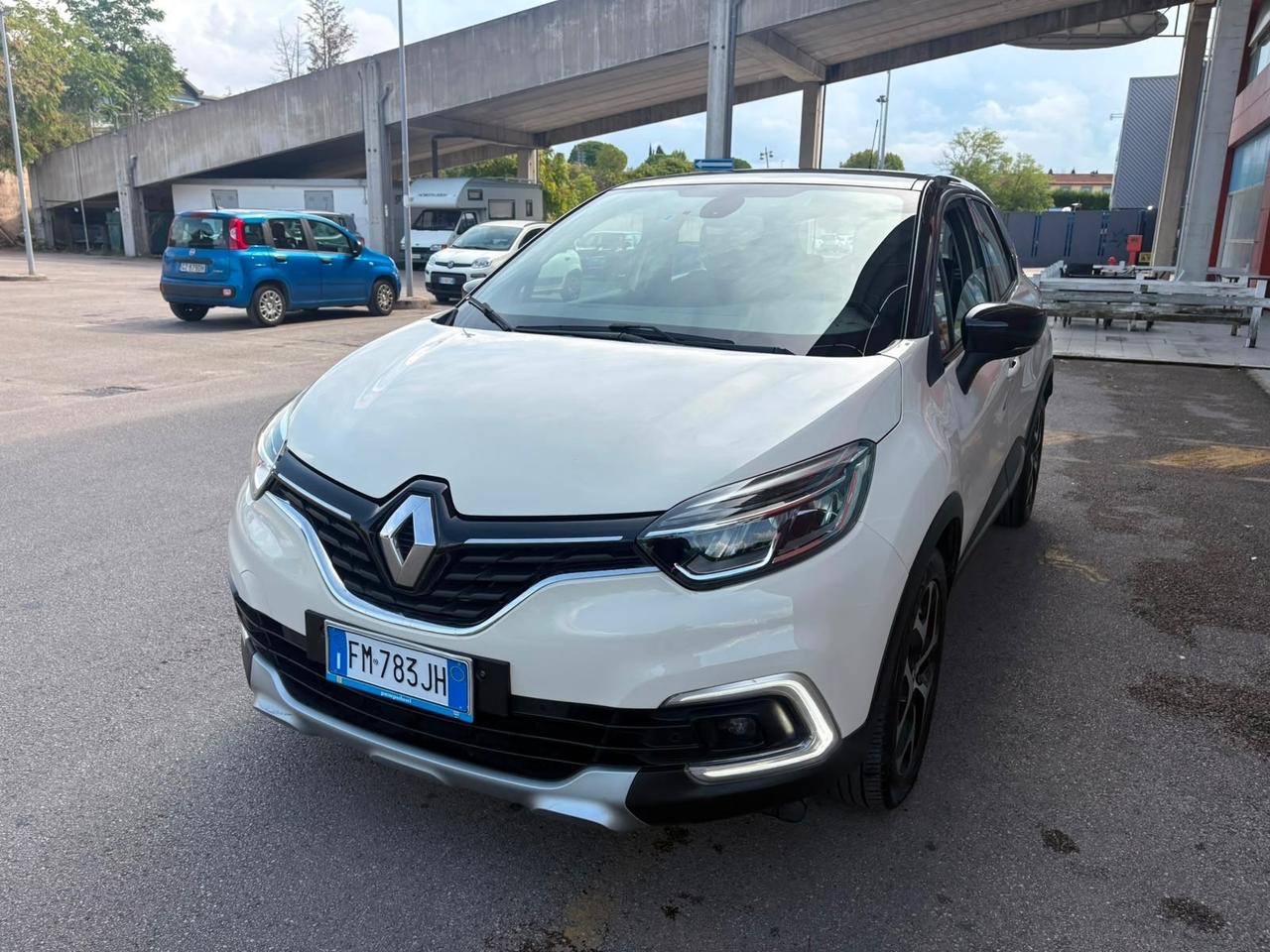 Renault Captur dCi 8V 90 CV Sport Edition