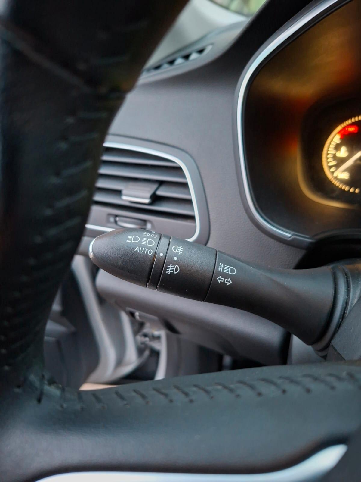 Renault Megane Mégane dCi 8V 110 CV Energy Bose