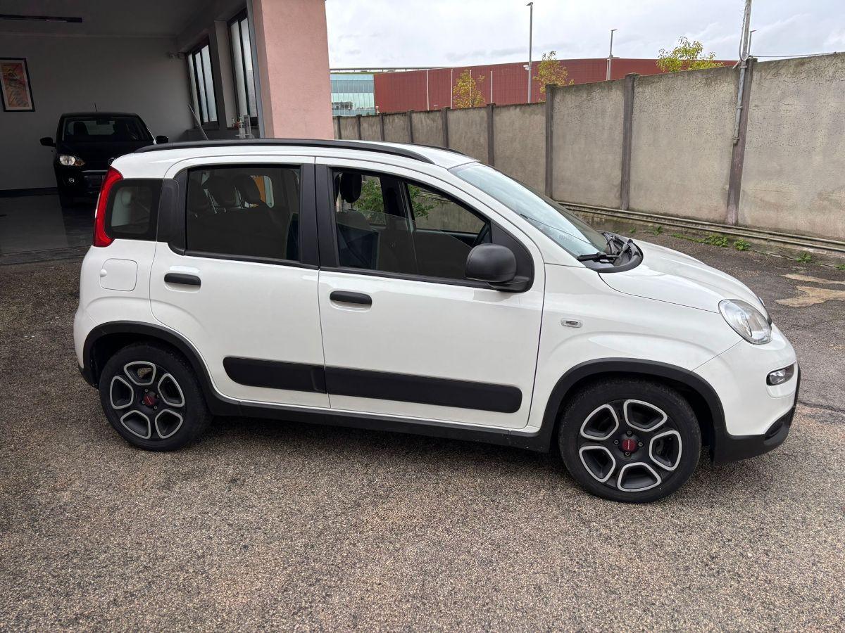 FIAT Panda 1.0 FireFly S&S Hybrid City Life 5posti