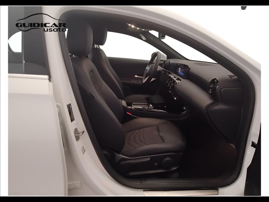 Mercedes-Benz Classe A - W177 2023 - A 180 d Advanced auto
