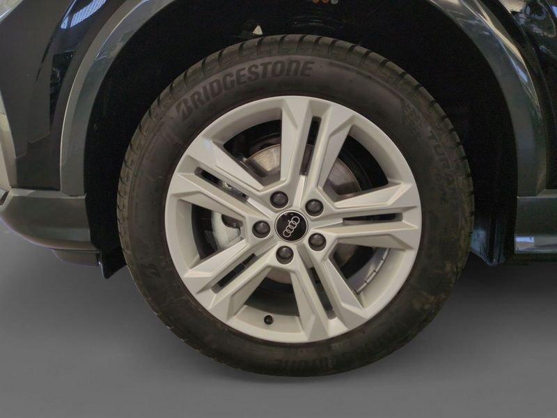 Audi Q2 30 TDI Business Advanced