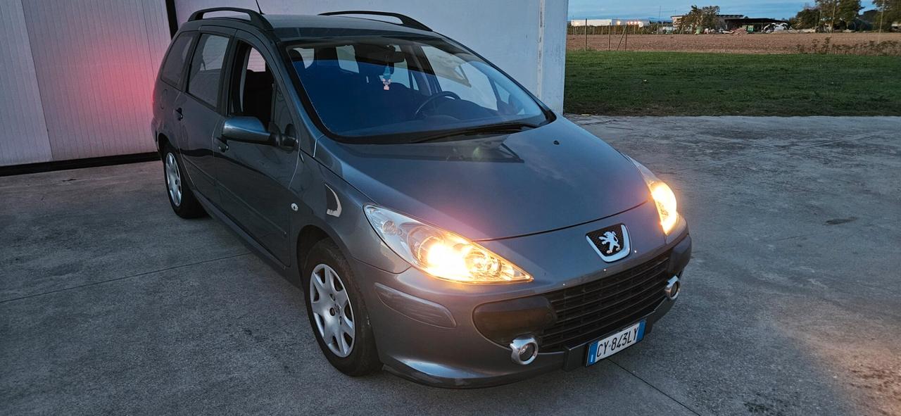 Peugeot 307 1.6 16V HDi 80kw