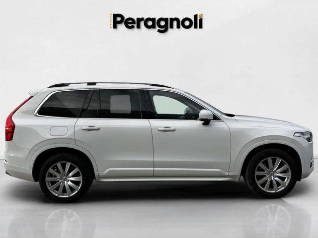 VOLVO XC90 D5 AWD MOMENTUM AUTOMATICA 7P.