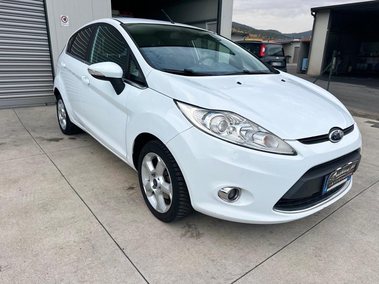 Ford Fiesta Fiesta+ 1.4 5 porte Bz.- GPL