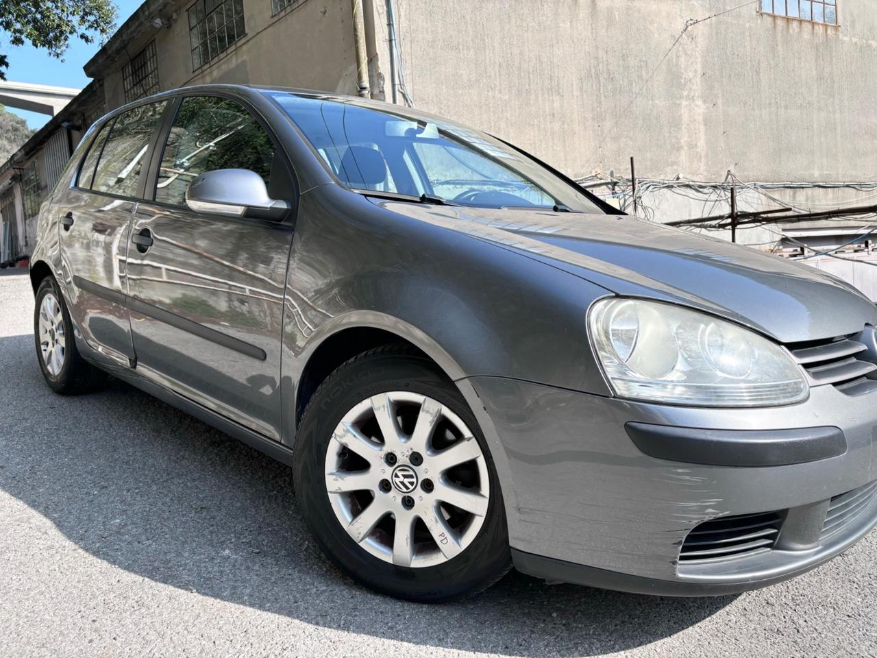 Volkswagen Golf 1.6 16V FSI 5p. Comfortline