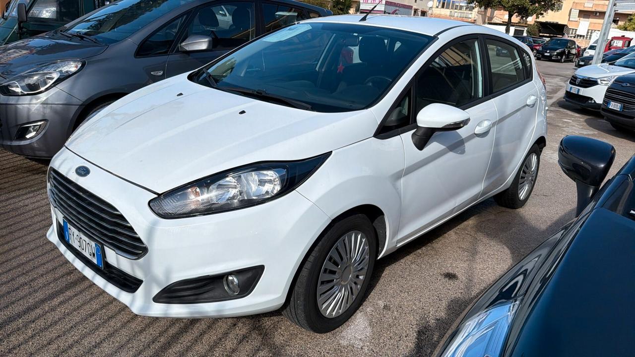 Ford Fiesta 1.4 5 porte Bz.- GPL