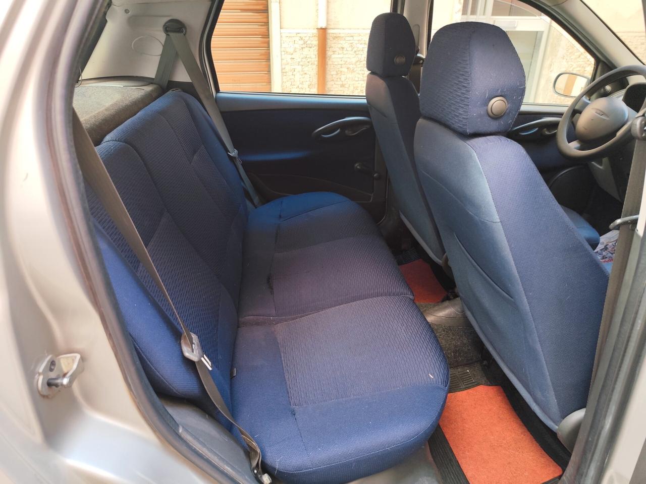 Fiat Punto 1.2i cat 5 porte 60cv