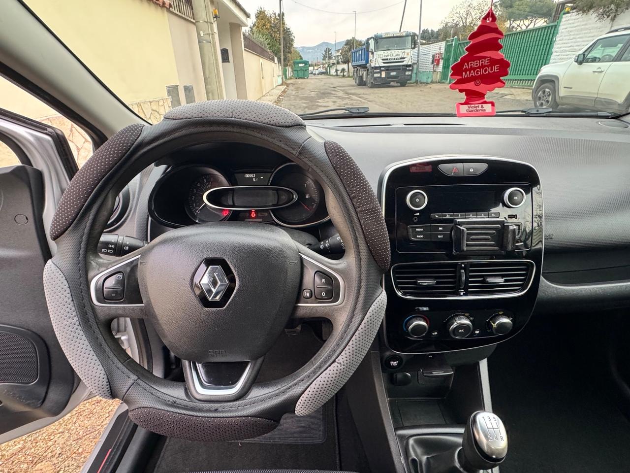 Renault Clio 1.2 75CV 5 porte Life