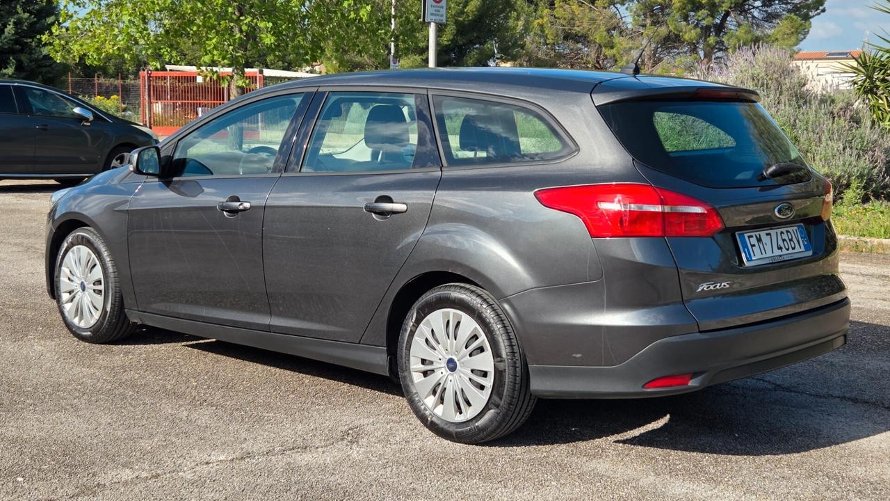 Ford Focus 1.6 120 CV GPL SW Titanium uni pro