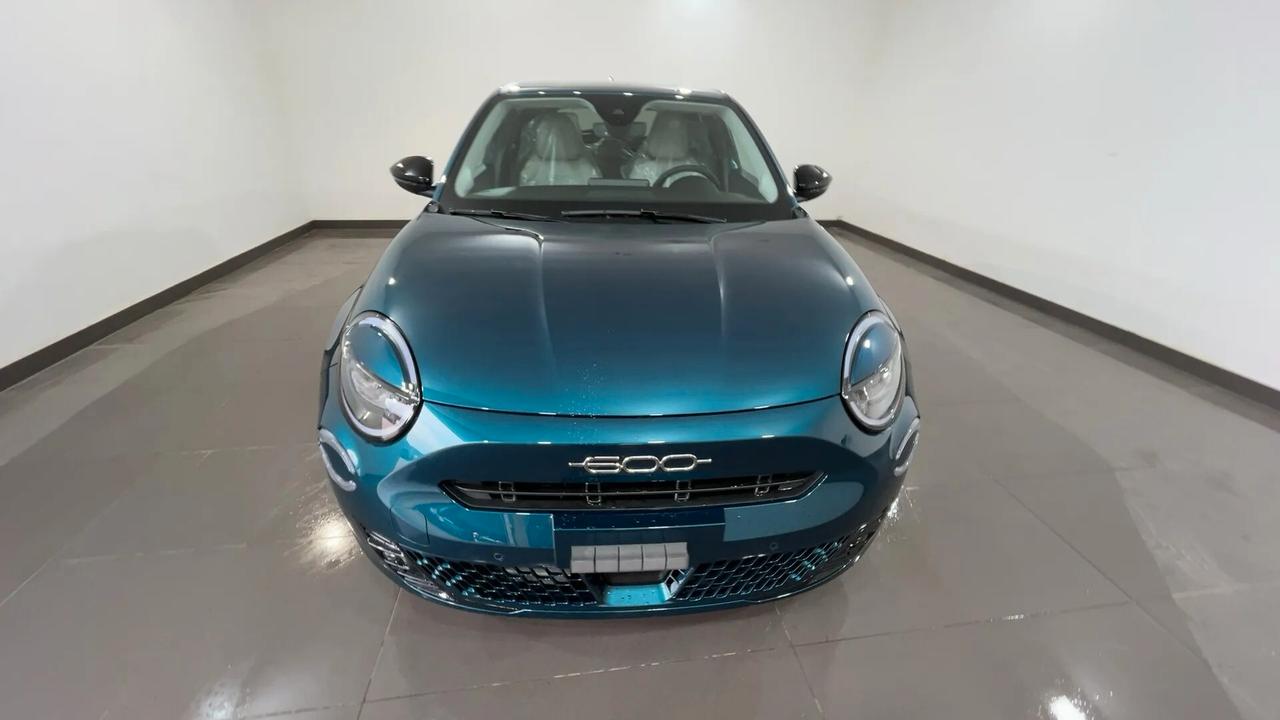 Fiat 600 Hybrid 100 CV DCT MHEV La Prima