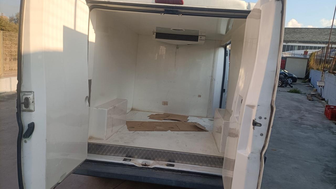 Peugeot boxer coibentato frigo 2.2 TDI diesel