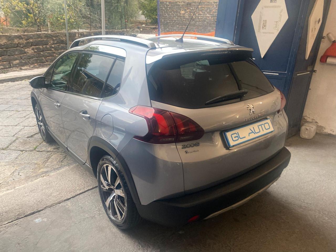 Peugeot 2008 BlueHDi 120 S&S Allure