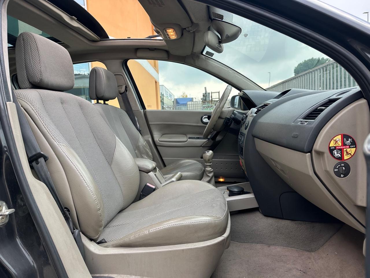 Renault Megane Mégane 1.9 dCi 5 porte Confort Authentique