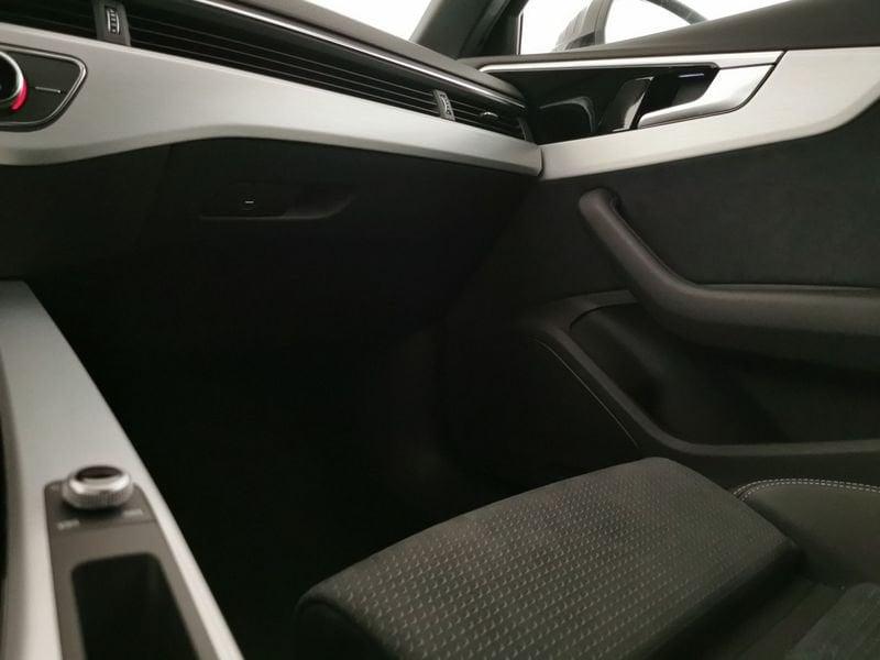 Audi A4 Avant 40 2.0 tdi mhev S line edition 204cv s-tronic