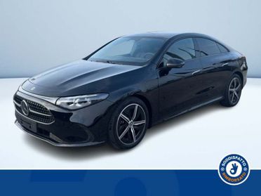 Mercedes-Benz CLA 200 Automatic Coupé Advanced Plus