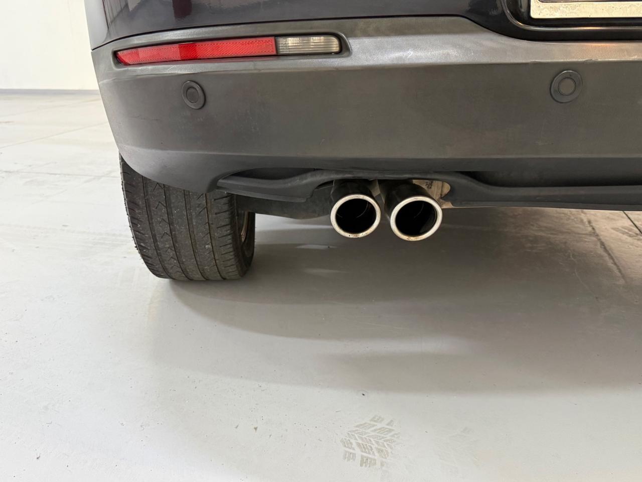 Volkswagen Tiguan 2.0 TDI 170 CV DPF Sport & Style (18°)