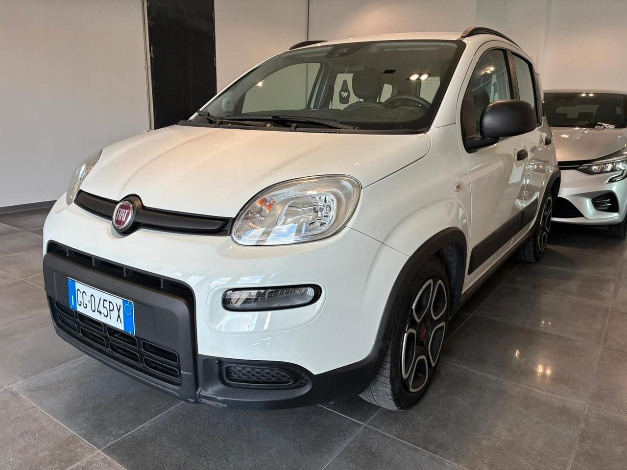 Fiat Panda Cross 1.0 FireFly S&S Hybrid NESSUN OBBLIGO DI FINANZIAMENTO