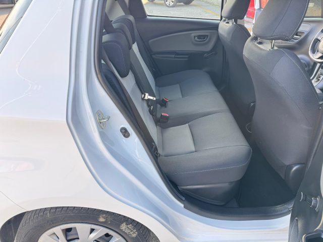 TOYOTA Yaris 1.5 Hybrid 5 porte Business Iva.esp. Unicopropriet