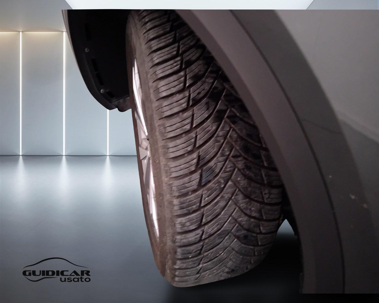 VOLKSWAGEN T-Roc I 2017 - T-Roc 1.0 tsi Style 110cv