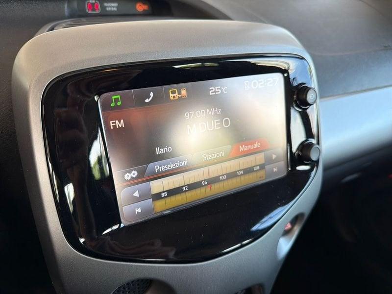 Toyota Aygo Aygo 5p 1.0 x-play my15
