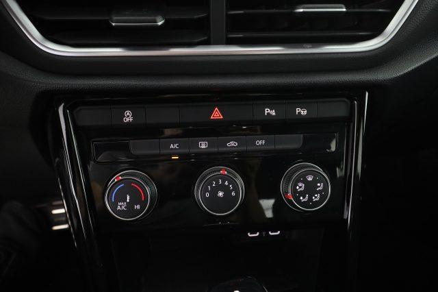 VOLKSWAGEN T-Roc T-Roc 1.5 TSI ACT DSG R-Line
