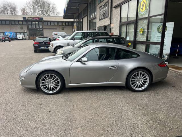 PORSCHE 911 Carrera Coupé