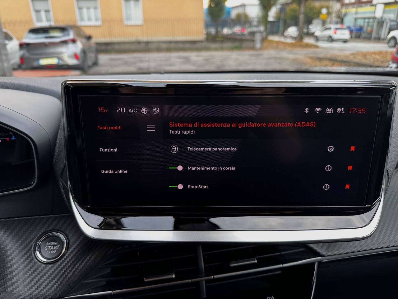 Peugeot 2008 Allure + Camera Pack PREZZO VERO