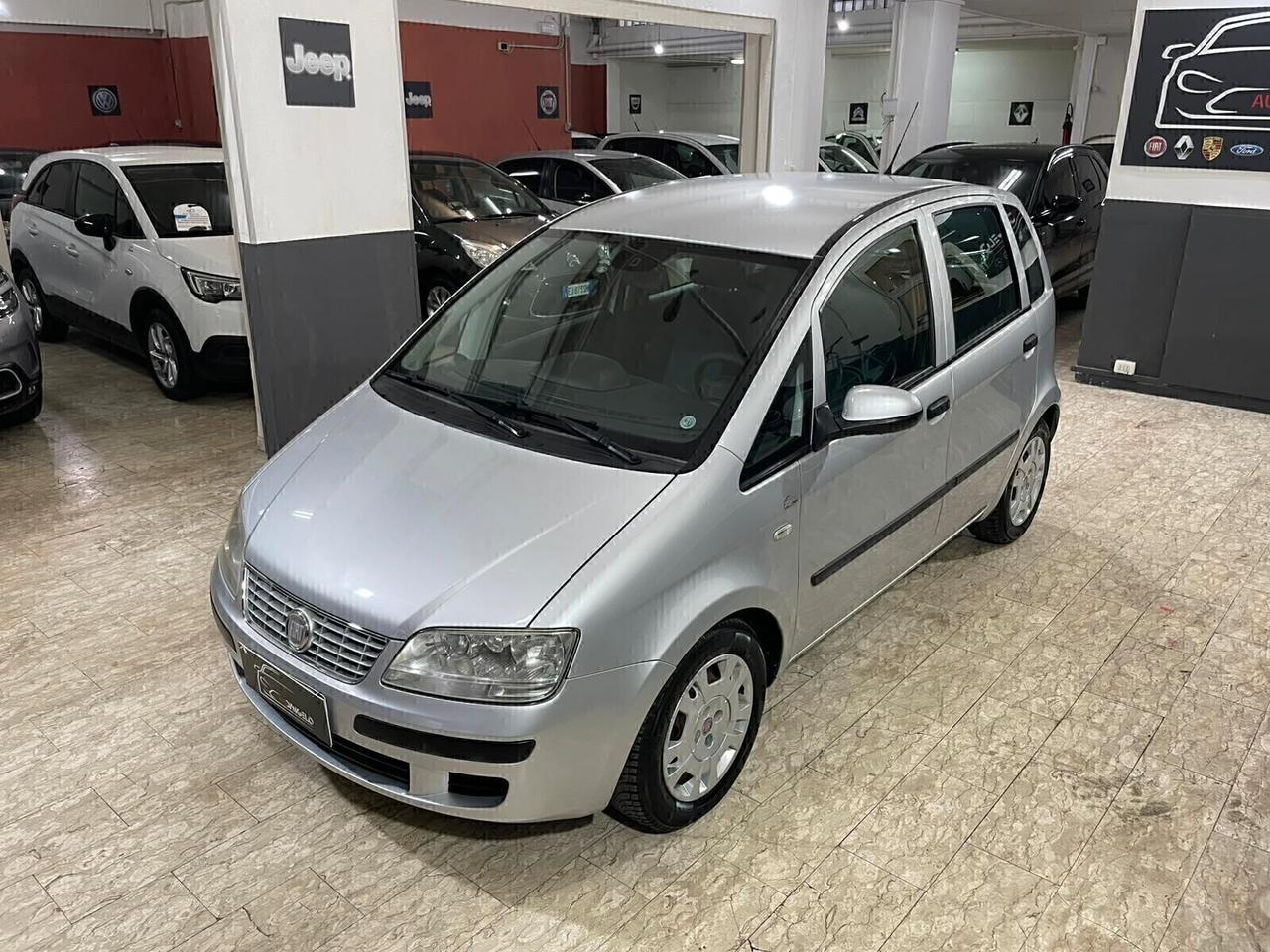 Fiat Idea 1.4 16V S&S Emotion