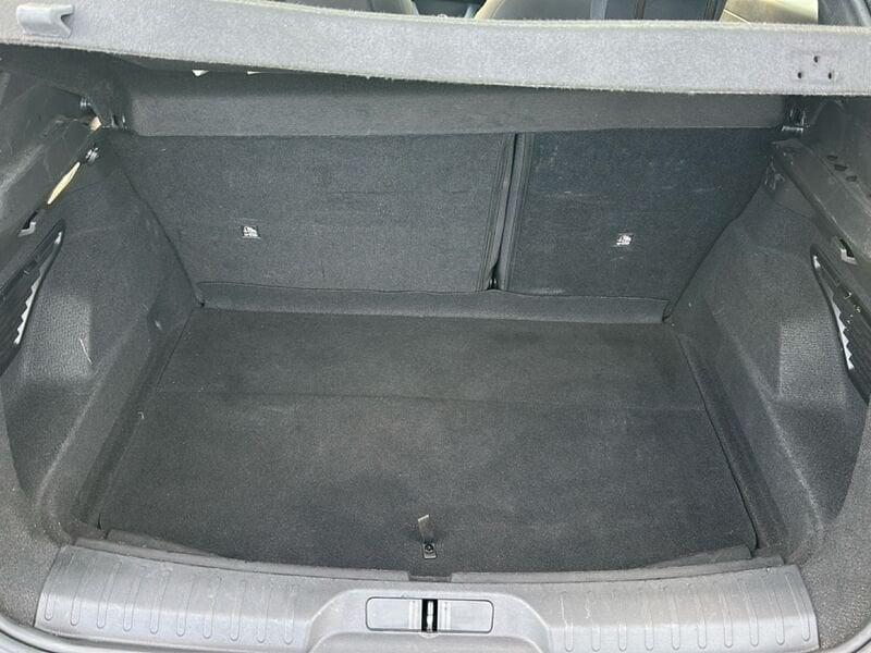 Alfa Romeo Junior 1.2 ibrida 145cv edct6