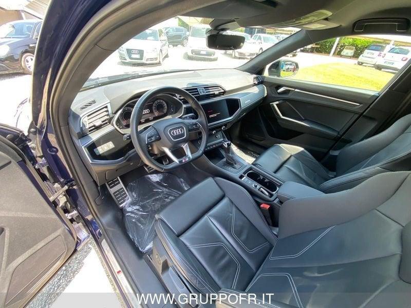Audi Q3 SPB 35 TDI S tronic Identity Black