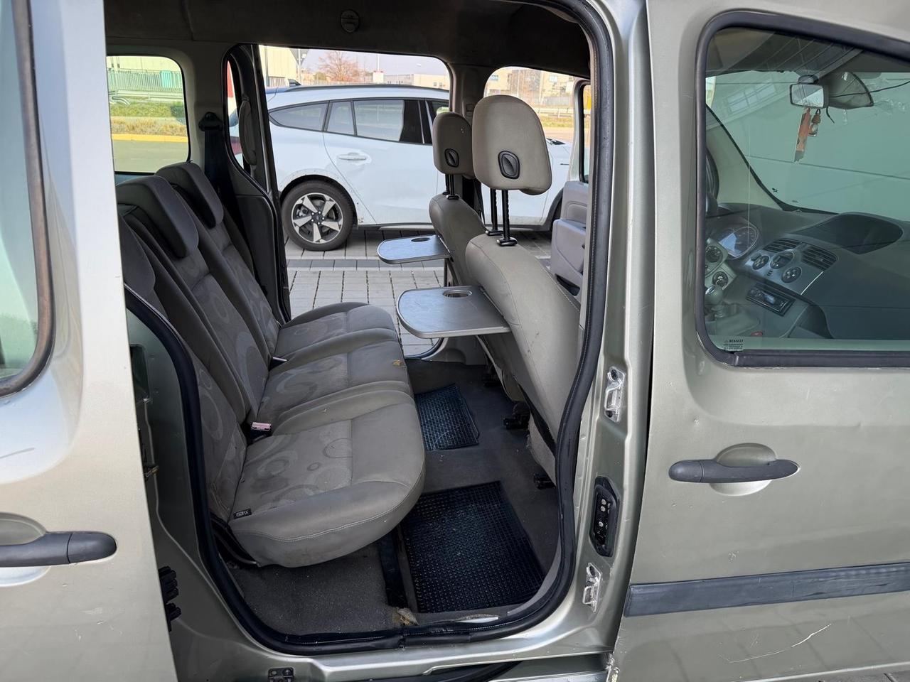 Renault Kangoo 1.5 dCi 105CV 4p. Express Maxi Generique