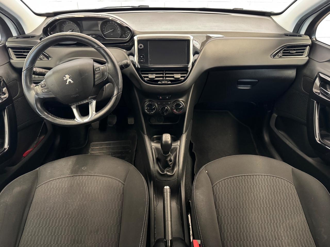 Peugeot 208 PureTech 82 5 porte Allure