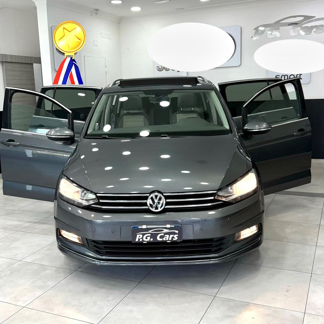 Volkswagen Touran 2.0 TDI 150 CV SCR DSG Executive BlueMotion Tech.