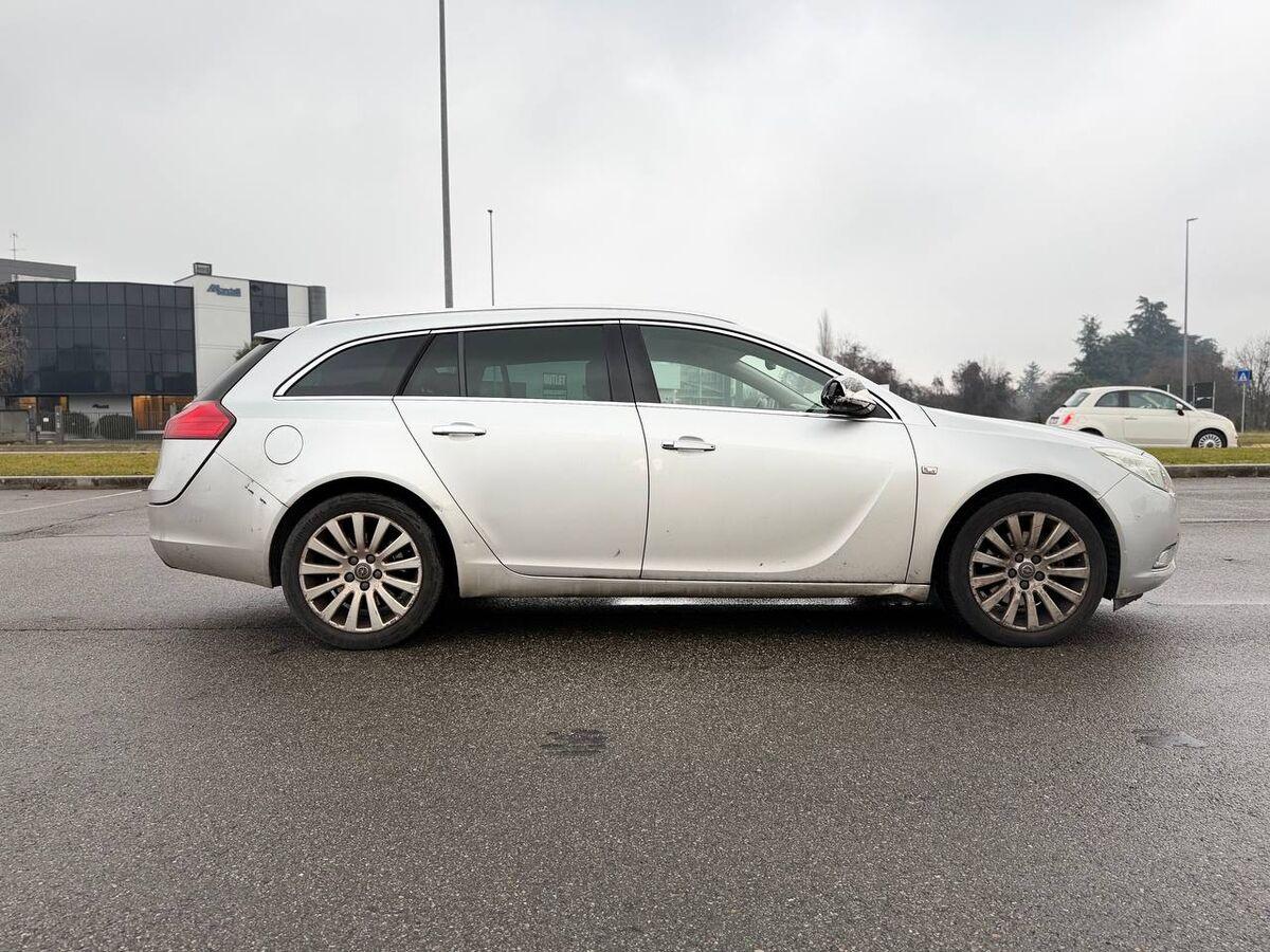 Opel Insignia 2.0 cdti Elective 160cv