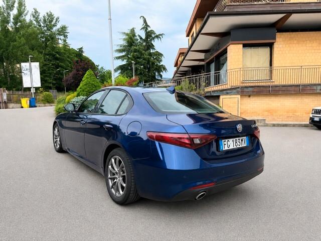 Alfa Romeo Giulia 2.2 Turbodiesel 150 CV Super