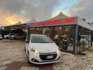 Peugeot 208 PureTech 82 5 porte Allure, adatta per neo patentati