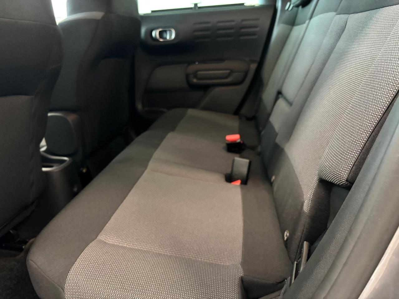 Citroen C3 Aircross SHINE PureTech 130 6mt