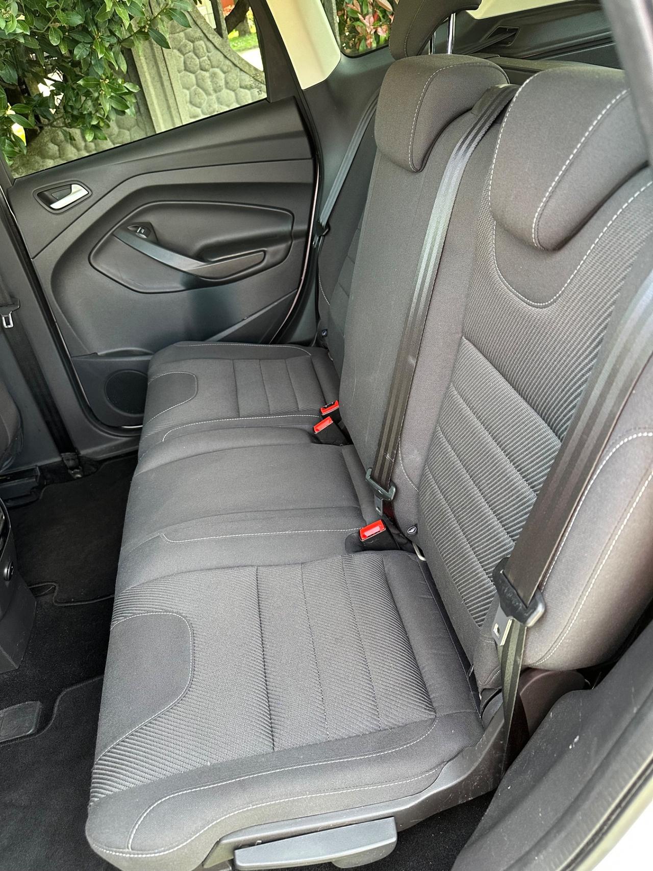 Ford Kuga 2.0 TDCI 150 CV S&S 2WD Business