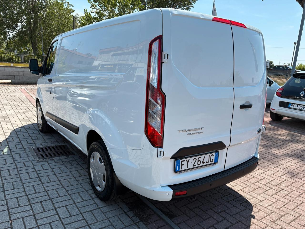 Ford Tourneo Custom 320 2.0 TDCi 130CV aut. PL Titanium