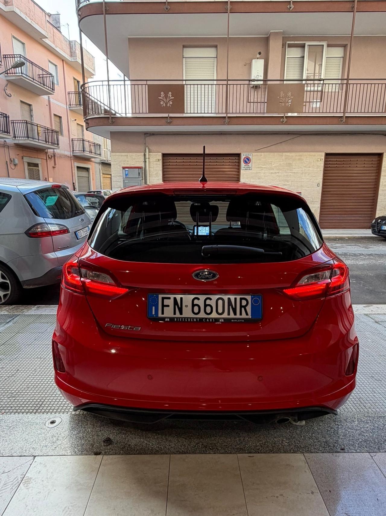 Ford Fiesta 1.5 TDCi 5 porte ST-Line