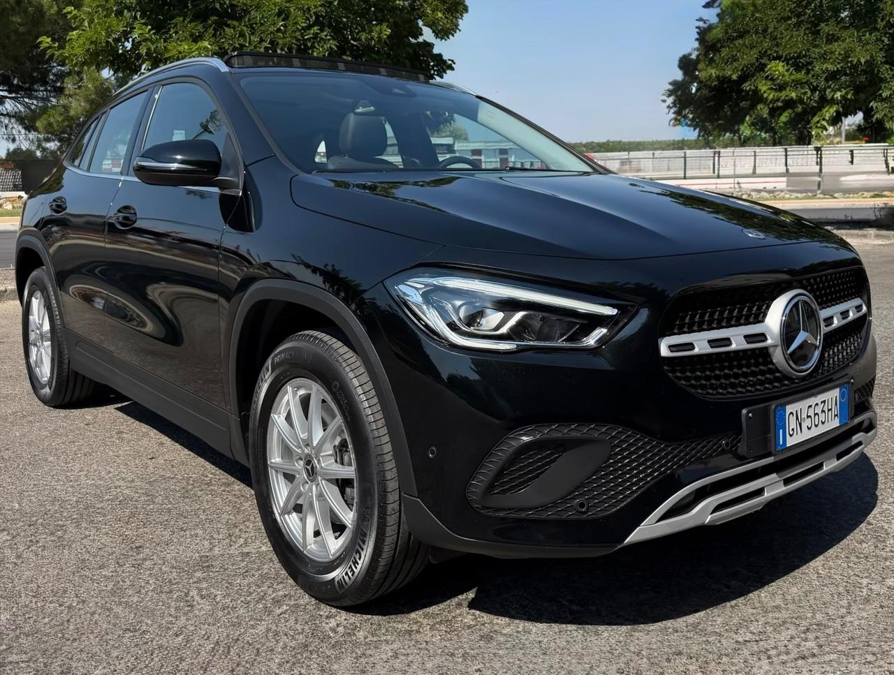 Mercedes GLA 200 d Sport 150CV TETTO/FULL LED