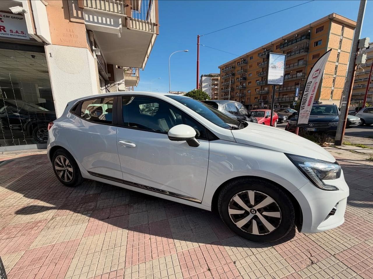 Renault Clio Full Hybrid E-Tech 140 CV 5 porte