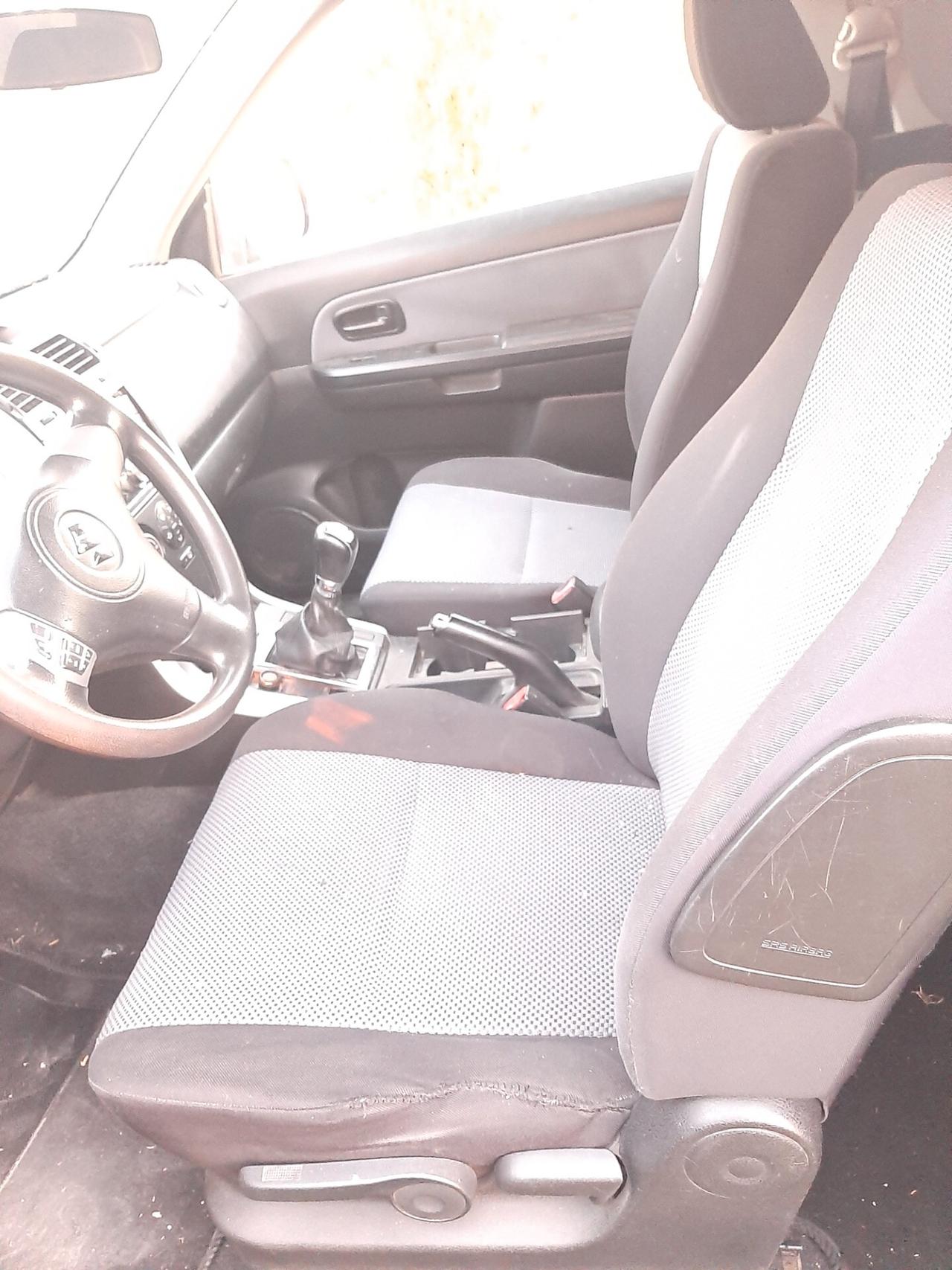 Suzuki Grand Vitara 1.9 DDiS 3 porte MOTORE RUMOROSO