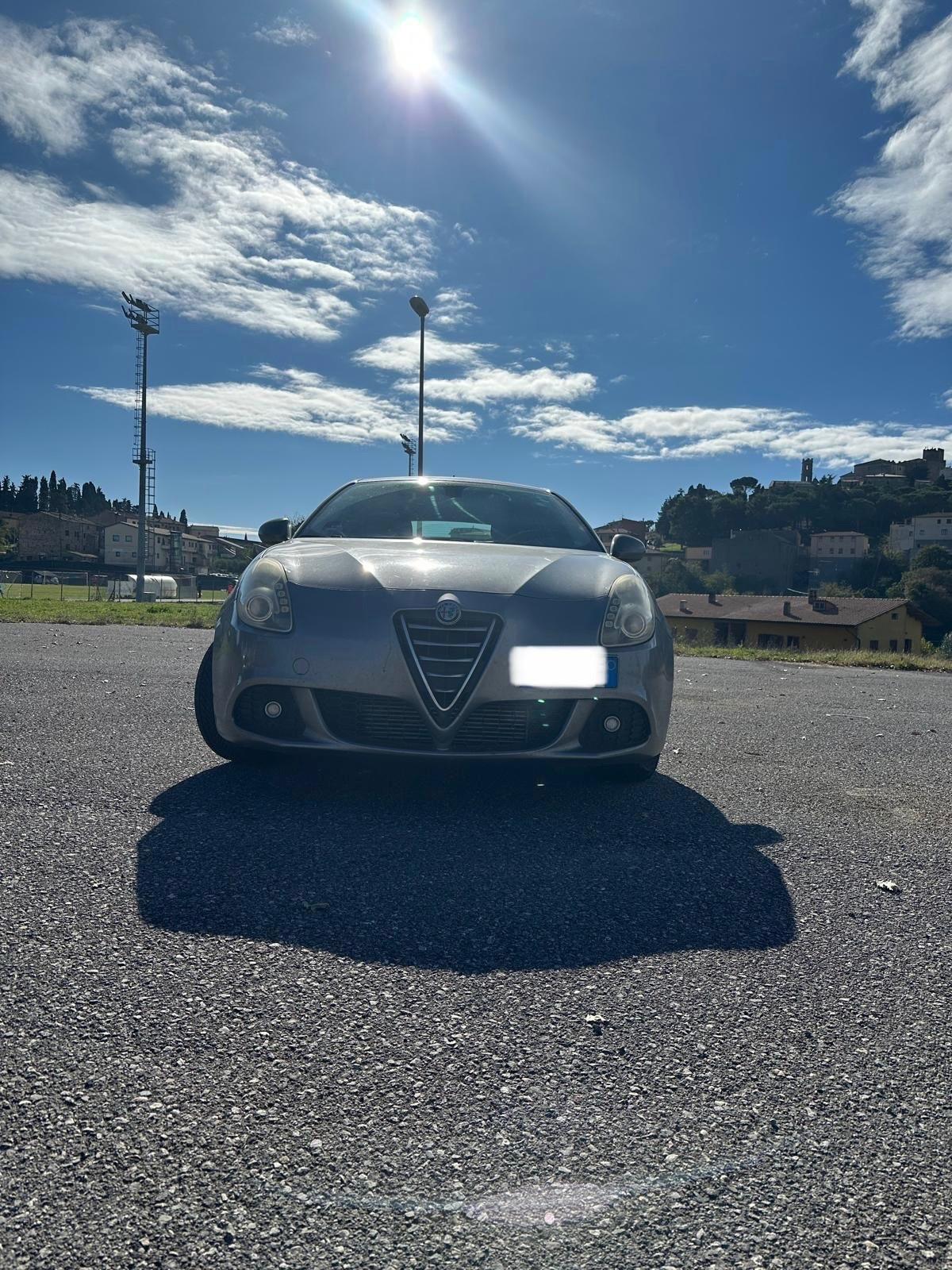 Alfa Romeo Giulietta 1.6 JTDm-2 105 CV Exclusive